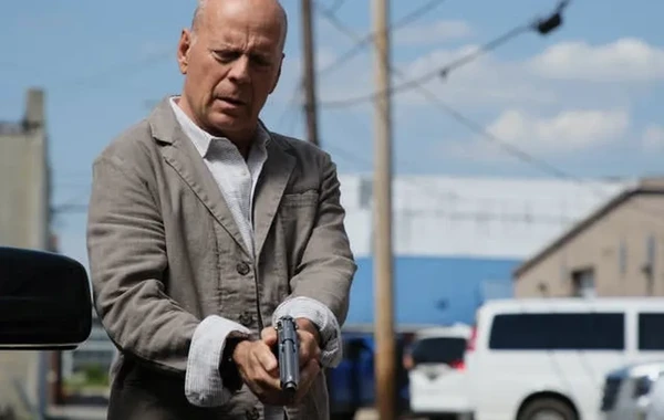 Bruce Willis por Reprodução
