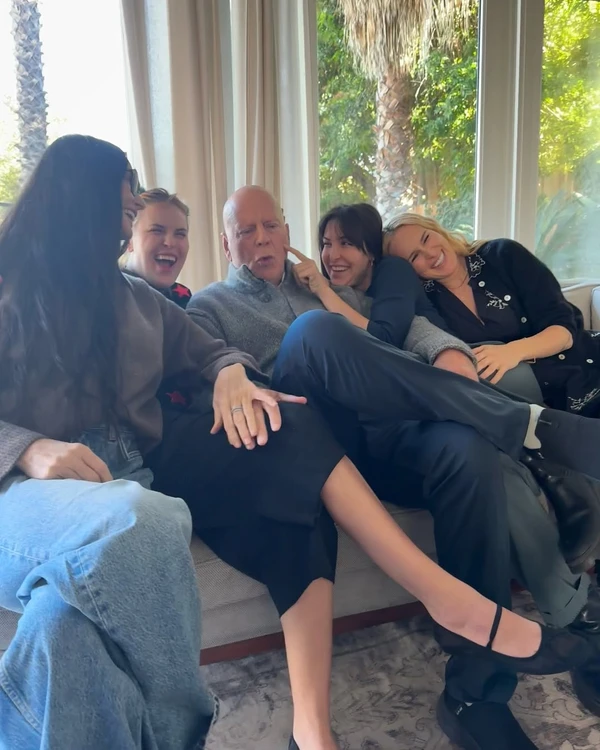 Bruce Willis por Reprodução/Instagram