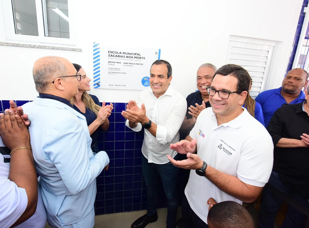 Bruno Reis durante inauguração de escola no Pero Vaz por Valter Pontes/ Secom PMS