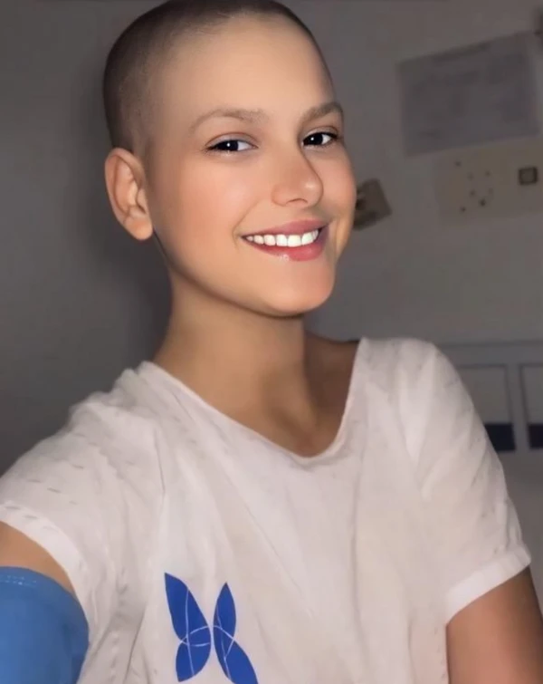 Camila Trevisol descobriu doença aos 14 anos por Reprodução