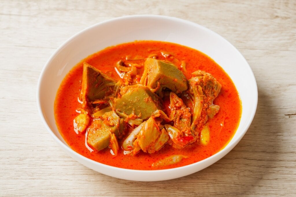 Jaca ao curry (Imagem: Michaelnero | Shutterstock)