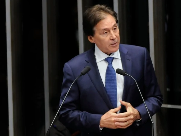 Eunício Oliveira (MDB-CE) por Câmara de Deputados