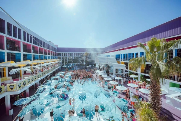 Ibiza Rocks Hotel por Divulgação