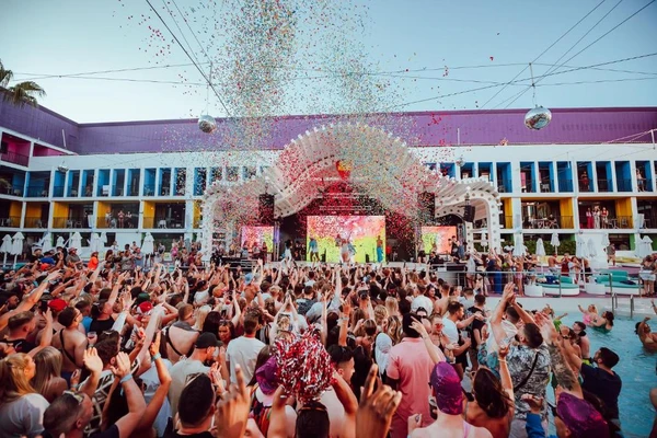 Ibiza Rocks Hotel por Divulgação