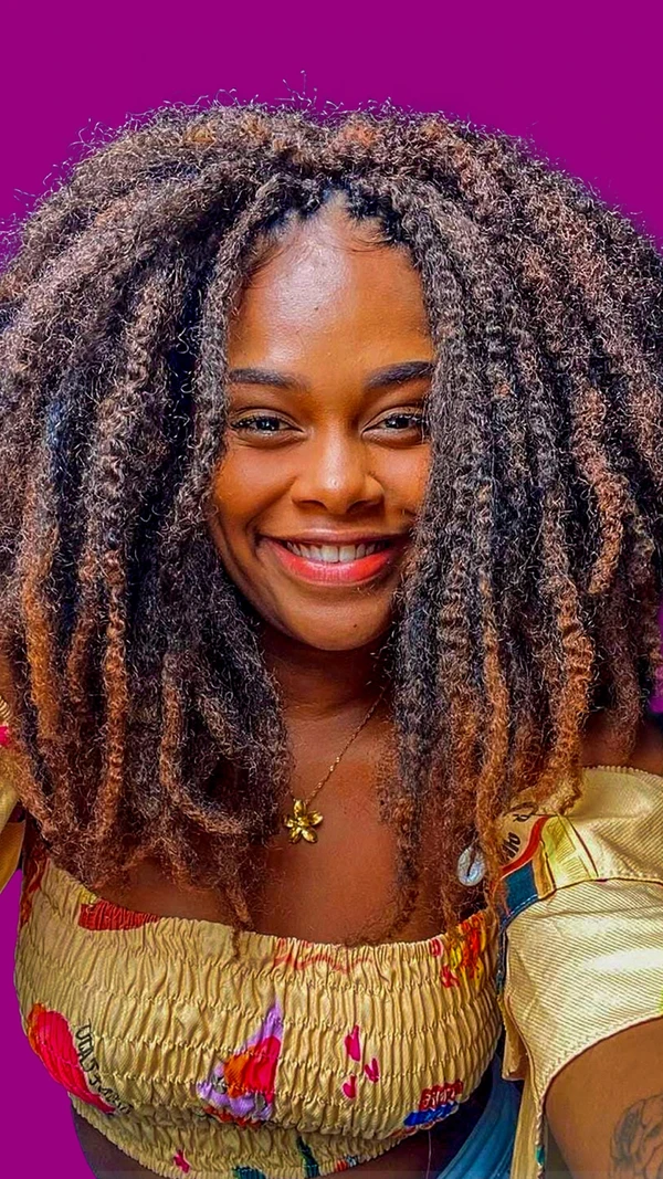 Larissa Santana - Técnica em Edificações - IFBA, Estudante de Serviço Social - UFBA e Dançarina do Olodum - Palestrante por Divulgação