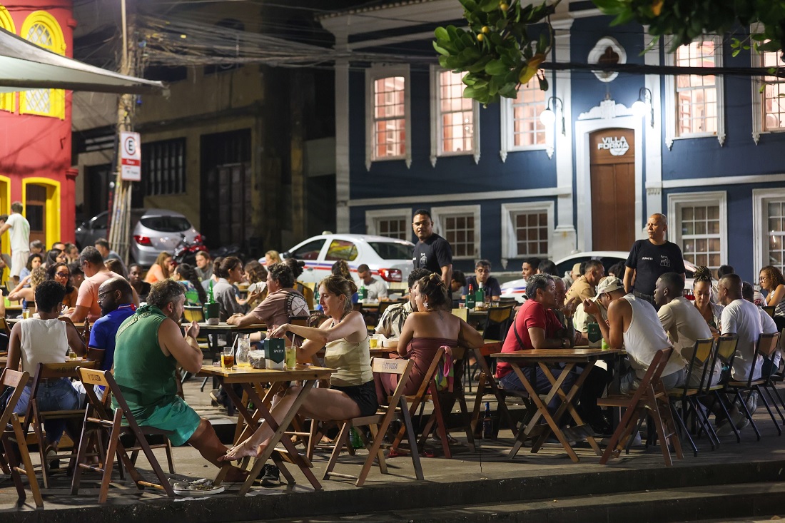 Movimento no Rio Vermelho por Marina Silva/ CORREIO