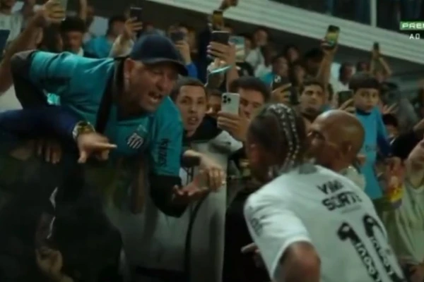 Neymar discutiu com torcedor após derrota
