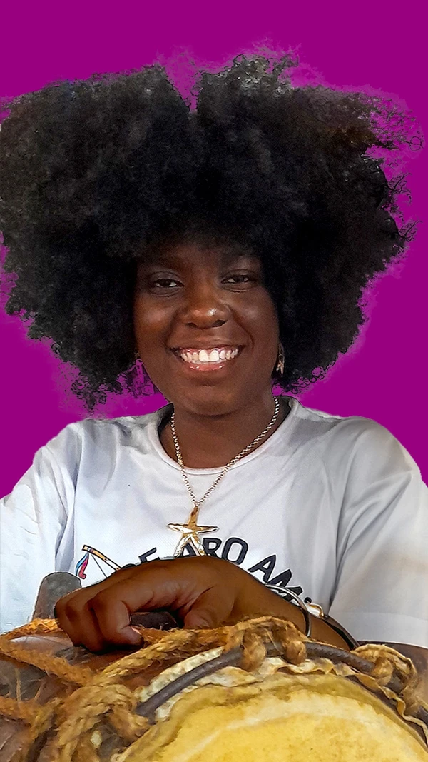 Raíssa Santos (Curió) - Poetisa, Capoeirista e Produtora e Coordenadora do Dendê das Pretas por Divulgação