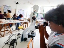 Imagem - Edital oferece 400 bolsas de R$ 800 para professores da rede estadual; veja detalhes