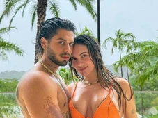 Imagem - Fãs flagram troca de carinho entre Virginia e Zé Felipe; veja