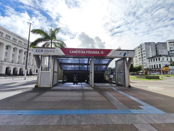 Estação Campo da Pólvora do metrô