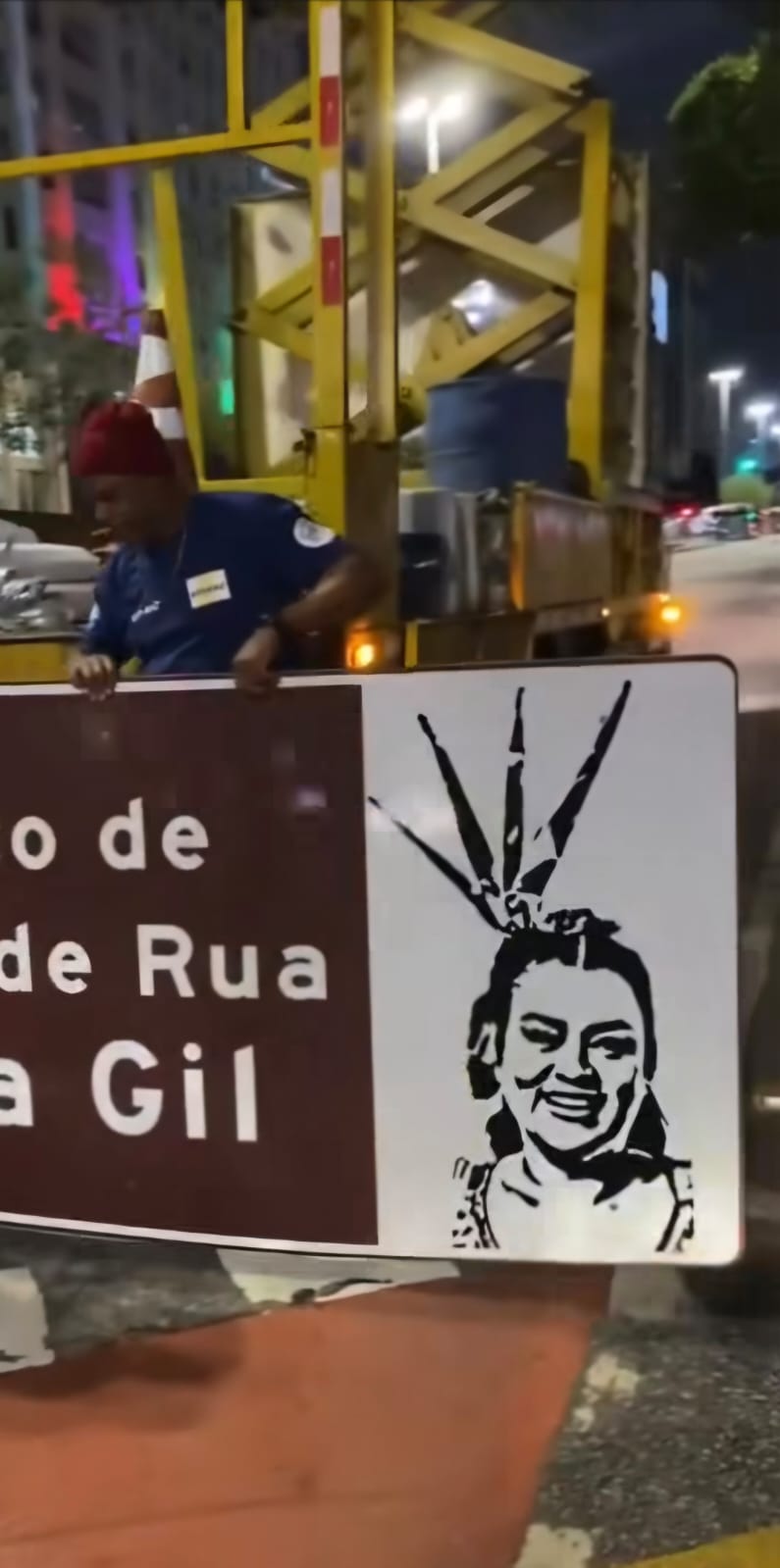 Placas com nome de Preta Gil instaladas no Rio  por Reprodução/Redes Sociais 