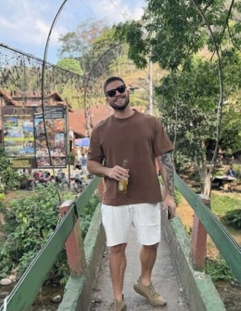 Rodrigo Godoy por Reprodução