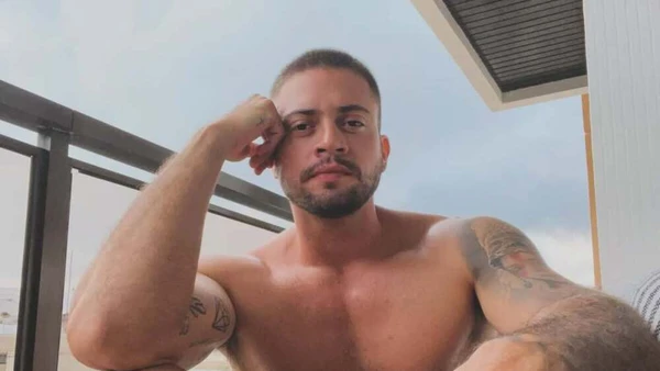 Rodrigo Godoy por Reprodução