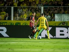 Imagem - Vitória joga bem, mas esbarra na trave três vezes e fica no empate com o Mirassol