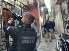 Imagem - Líder do tráfico investigado por ataques a caixas eletrônicos morre em troca de tiros com a polícia