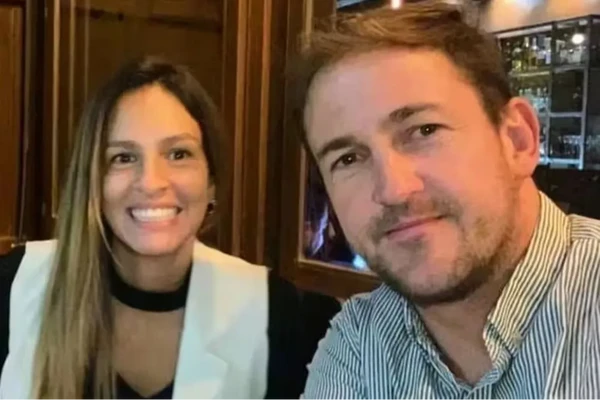 Julieta Silva e o marido Lucas Giménez, que a denunciou por agressão por auto-upload