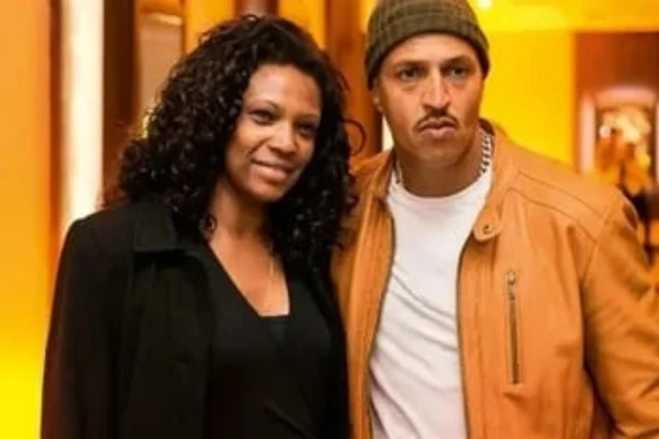 Mano Brown e a esposa Eliane Dias