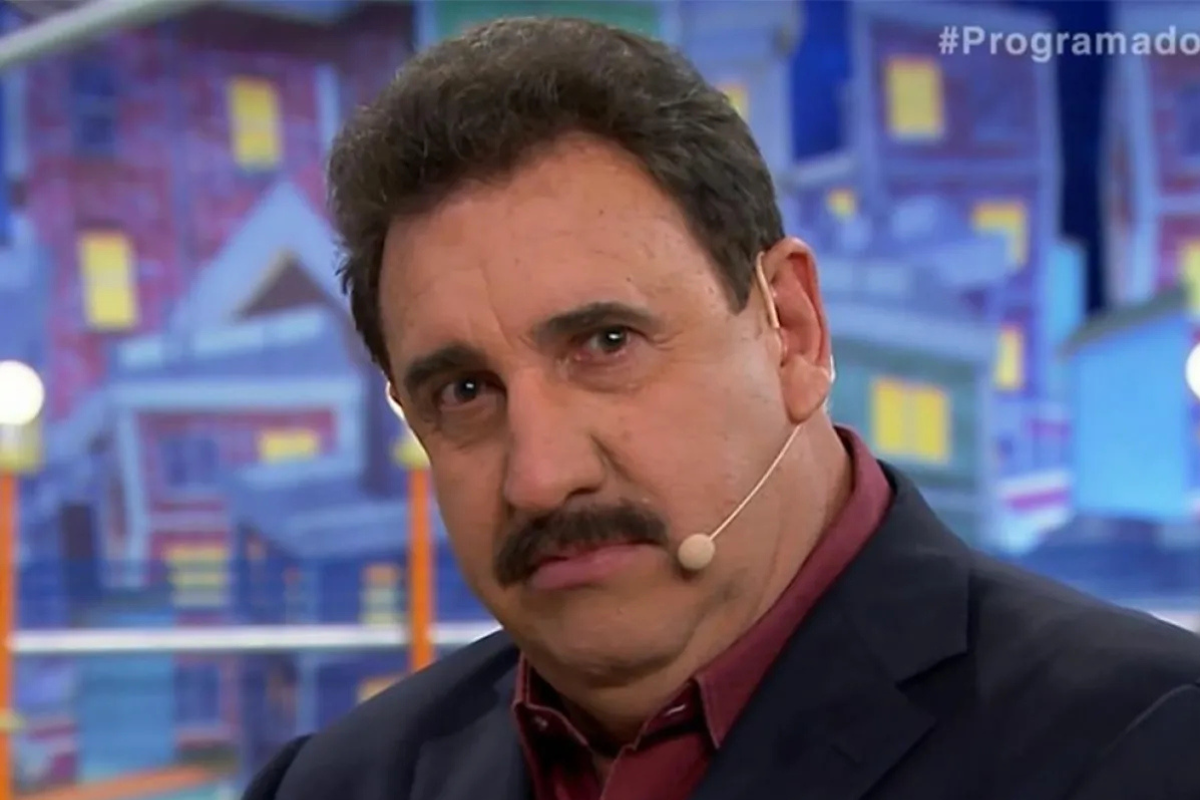 Ratinho se revolta após mudança de horário por causa do The Voice Brasil no SBT: 'Desrespeito'