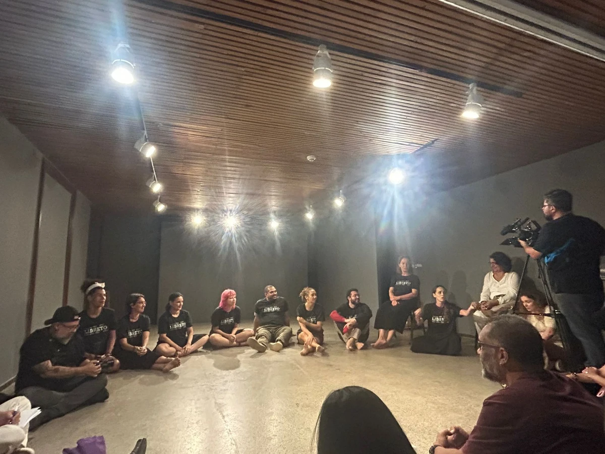 Seminários performativos da UFBA unem dança, dramaturgia e público no MAC_Bahia