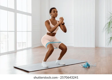 Agachamento é fundamental para a saúde por Shutterstock