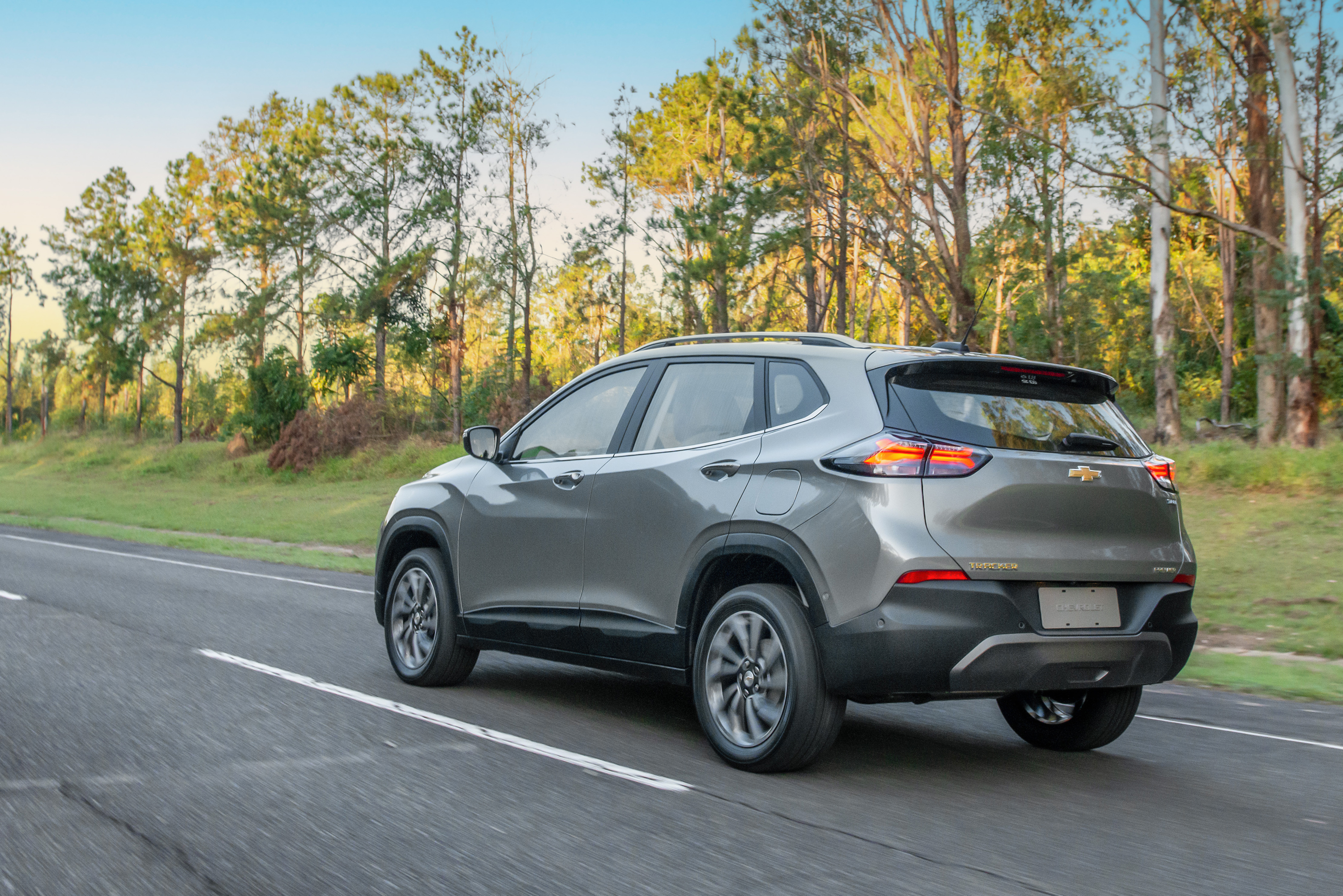 Tracker: a partir de R$ 119.900
Categorias: Uber X, Comfort e Black por Divulgação