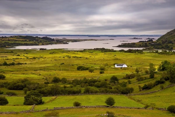 Ilhas na Irlanda por Freepik