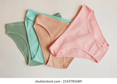 Roupas íntimas por Shutterstock