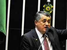 Imagem - Líder do governo Lula é internado e passará por cirurgia no coração