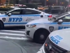 Imagem - Homem abre fogo em uma das avenidas mais movimentadas de Nova York