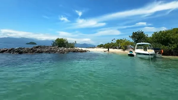 Angra dos Reis é mais do que um destino turístico, um estilo de vida autêntico