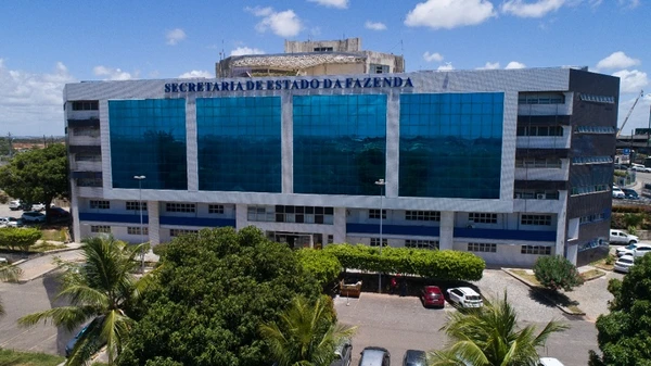 Auditor fiscal vai trabalhar na Sefaz