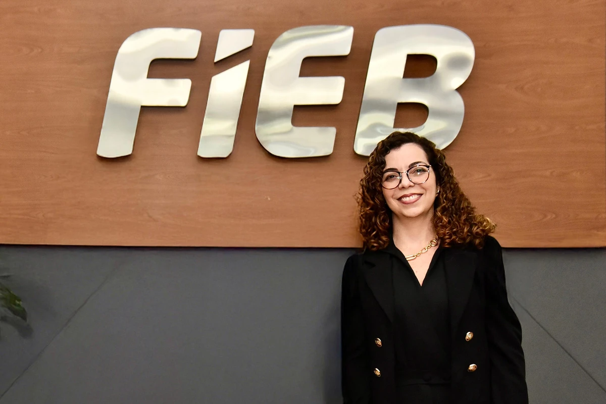 Carla Batista, consultora em ESG, destaca a importância dos investimentos em energias renováveis