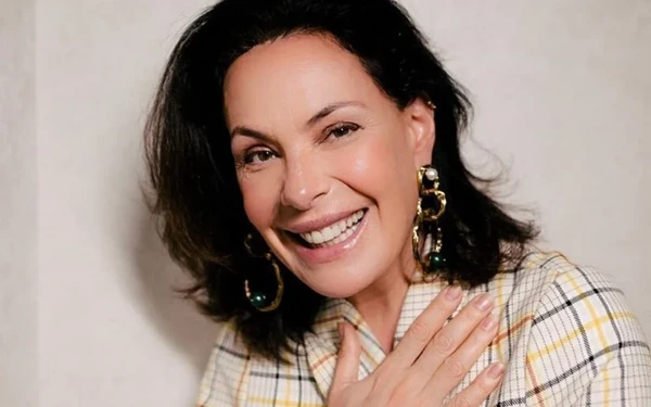 Carolina Ferraz por Reprodução
