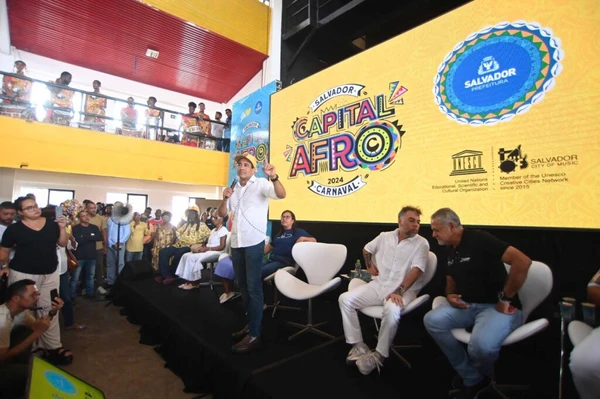 Em 2024, o tema do Carnaval de Salvador foi: "Salvador Capital Afro" por Reprodução