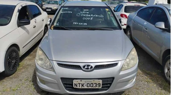 HYUNDAI I30 2.0 com R$ 6 mil de lance inicial por Reprodução
