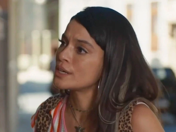 Ingrid Gaigher vive Lucimar, em Vale Tudo por Reprodução