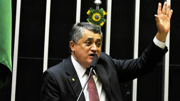 jOSÉ gUIMARÃES (pt-ce)