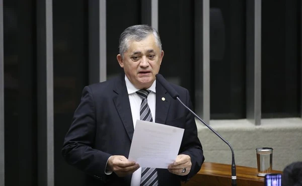 José Guimarães (PT-CE) por Câmara de Deputados
