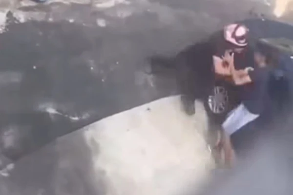 Luta corporal foi registrada em vídeo por Reprodução