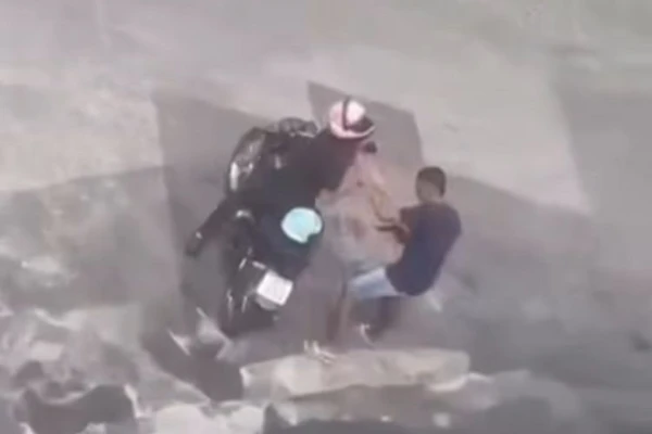 Luta corporal foi registrada em vídeo por Reprodução