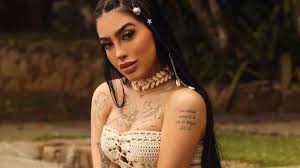 MC Mirella por Reprodução
