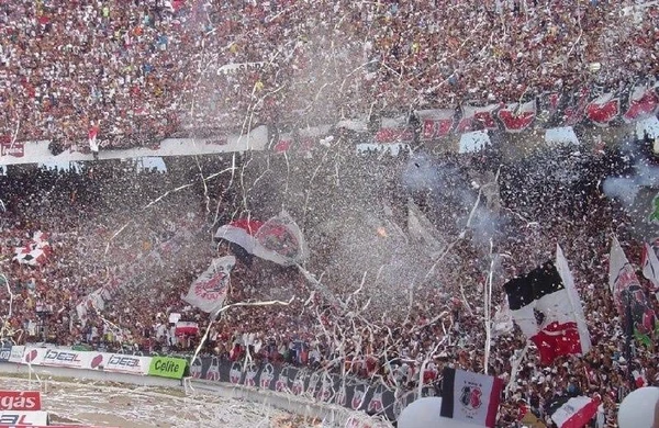 Torcida do Santa Cruz por Divulgação