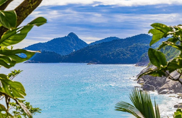 Angra dos Reis por Shutterstock