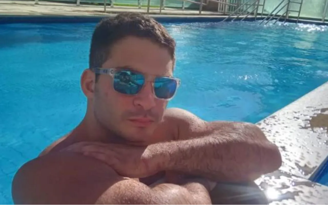 Igor Eduardo Pereira Cabral agrediu ex-namorada com 60 socos por auto-upload