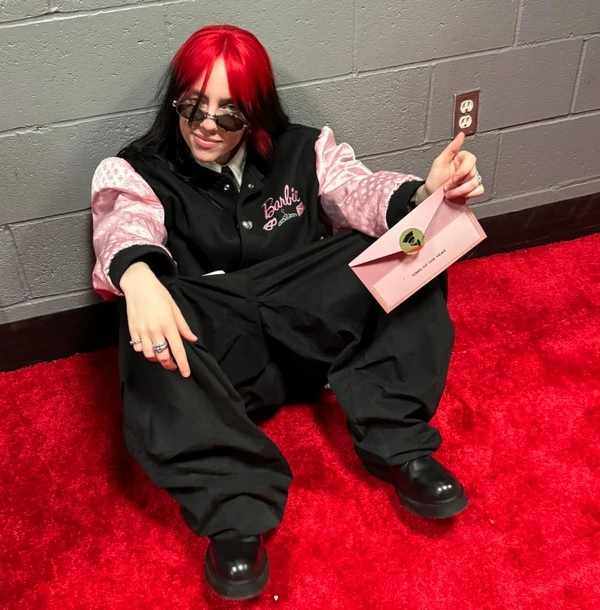 Billie ilish por Reprodução | Instagram