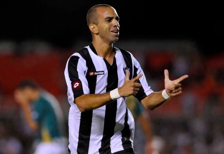 Diego Tardelli (Atlético-MG) - 9 gols a essa altura em 2009

 por Reprodução