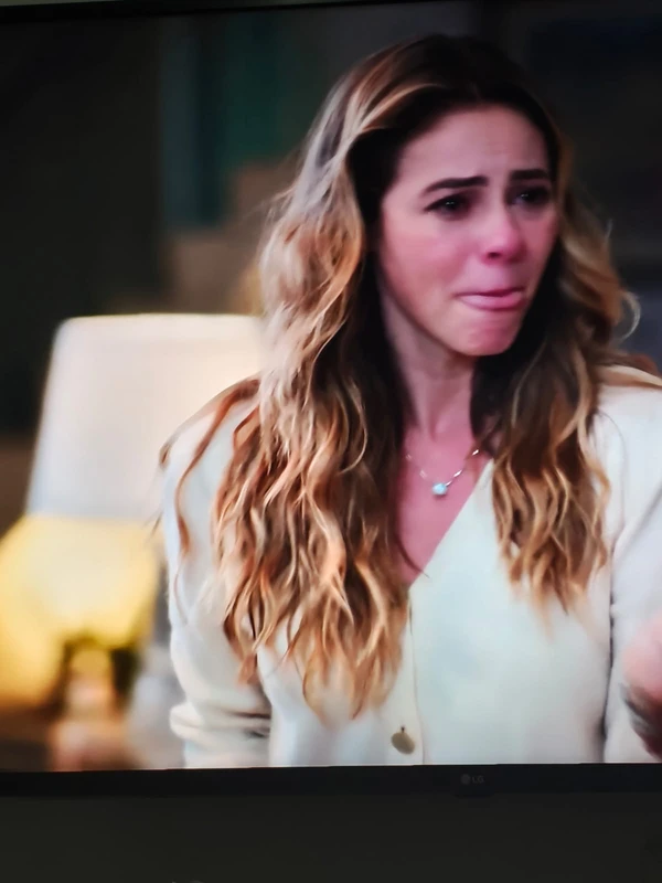Heleninha sendo insuportável