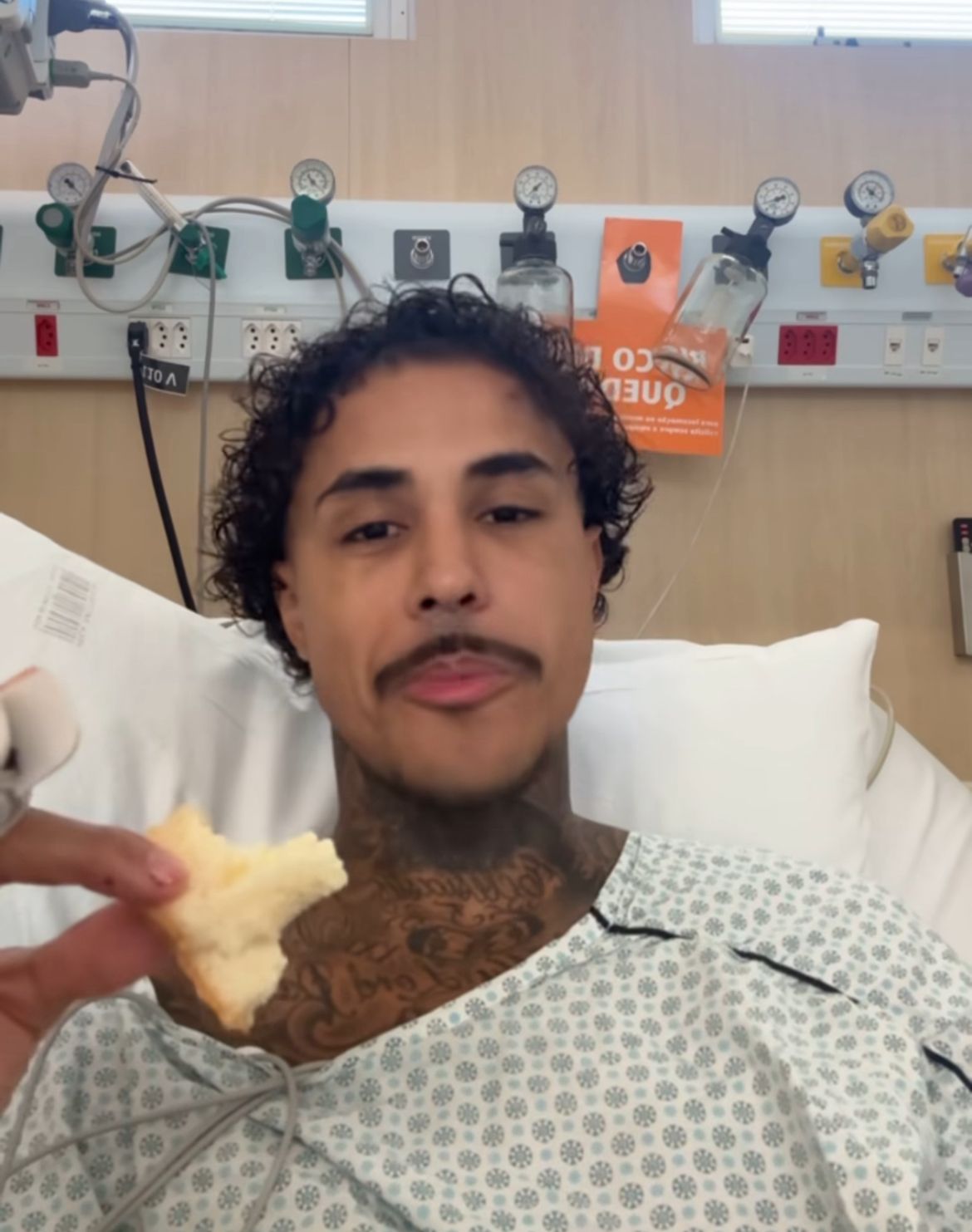 MC Livinho sofre acidente por Reprodução / Instagram