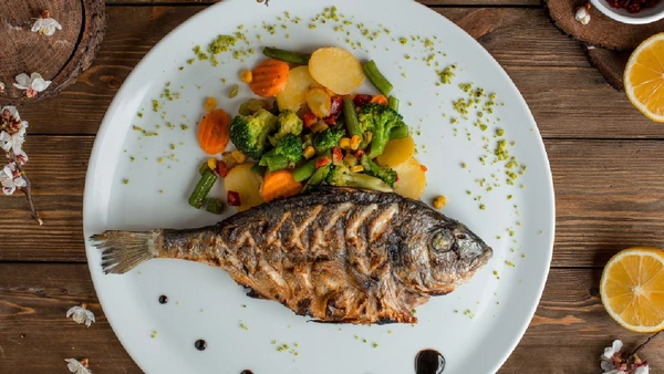 Descubra os superpoderes nutricionais de um peixe para sua saúde